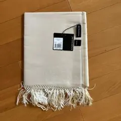 新品未使用　ジムトンプソン　ツートンカラー　シルク100%ストール