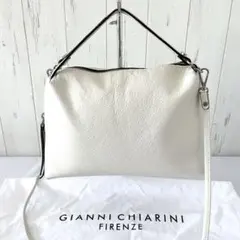 【美品】GIANNI CHIARINI アリファ 2WAY レザーバッグ Mのサムネイル