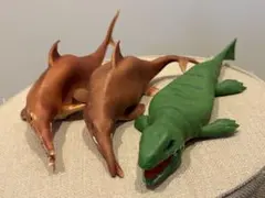 アンドコ　デアゴスティーニ　恐竜風フィギュア3体セット