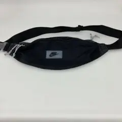 NIKE ボディバッグ ウエストポーチ ブラック