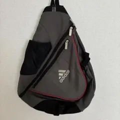 adidasショルダーバッグ