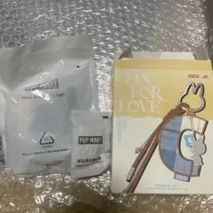 イニシャル ラブブ チャーム 内装 未開封