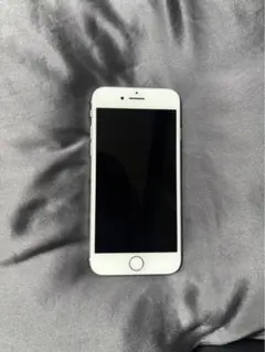 Apple iPhone8 本体