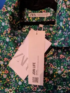 ♥ZARA・小花柄トップス♥