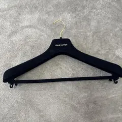 2026年最新】ヴィトン ハンガーの人気アイテム - メルカリ