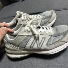 New Balance 990v5 グレー スニーカー