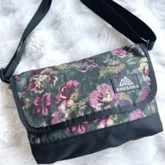極美品！GREGORY グレゴリー ガーデンタペストリー ショルダーバッグのサムネイル