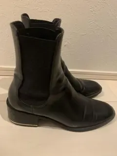 ZARAブラック サイドゴアブーツ