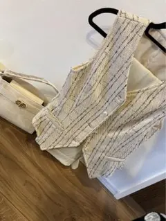 Item thumbnail for item e5ce07ee-e06a-4aaf-928c-1131a05ab1e4