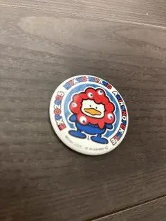 大阪万博　サンリオ　ミャクミャク　コラボ　缶バッジ　あひるのペックル