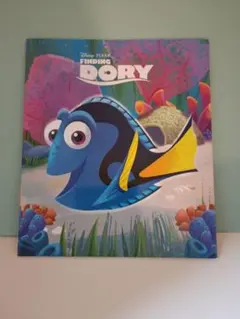 Finding Dory 絵本　洋書
