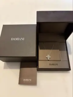 DAMIANI ダミアーニ　ベルエポック クラウンネックレスＳ　ホワイトゴールドのサムネイル