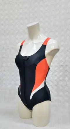 競泳水着　Sサイズ 保管品　 ファスナー付き　ブラック ×白×オレンジ