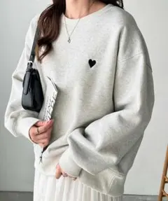 大人カジュアル！ロゴ＆ハートワンポイント刺繍オーバーサイズ裏起毛スウェット