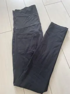 無印良品マタニティパンツ ブラック