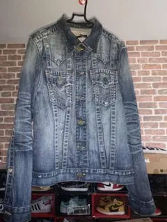 Item thumbnail for item ca2e04a7-43af-428c-ad6b-4e7b1a4ee244