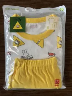 【未開封で発送】90サイズ ユニクロ 半袖 パジャマ うさこちゃんのてんと