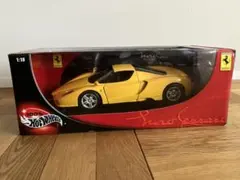 未開封 1/18 エンツォ フェラーリ イエローのサムネイル