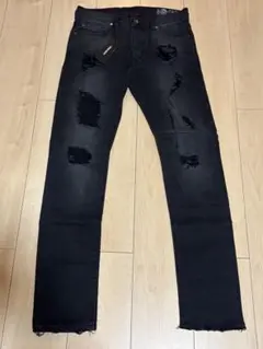 DIESEL デストロイデニム　クラッシュデニム　スキニー　ダメージ　ブラック