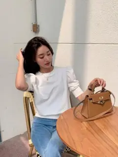 Item thumbnail for item 9dcbd8e9-e00a-45e8-a9b2-221e112ee30c