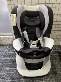 【東京都目黒区　直接取引希望】チャイルドシート　AILEBEBE クルット