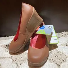 美品 クロックス CROCS パンプス ウェッジソール アレイ 茶系 W6 22のサムネイル