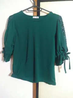 Honeys　グリーン 五分袖 シャツ