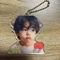 BTS テテ　アクリルキーホルダー　ベビーテテ