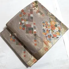◆着物くつろぎ 古典模様 金糸 向鶴 菊 菱形 藤 六通 正絹 袋帯 247