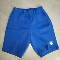 ★DESCENTE★ 青色ハーフパンツ　Мサイズ