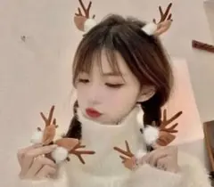 【新品】クリスマス　トナカイ　ヘアピン　ヘアアクセ　付け耳　コスプレ　サンタ　角