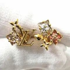 Item thumbnail for item 9b737046-1225-42cb-bc09-f260a967cf08