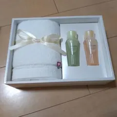 AYURA 入浴剤セット タオル付き ギフトのサムネイル
