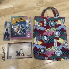鬼滅の刃　絵葉書　パズル　ステッカー　キーホルダー　おまけ（バッグ）セット
