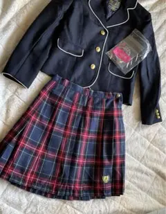 新品同様　ピンクラテ　スーツ　160cm