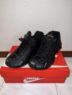 ナイキ ショックス NIKE WMNS SHOX R4