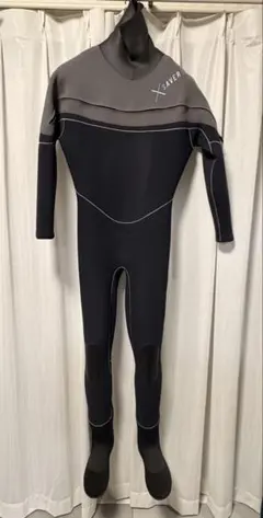 セイバークロス　ウェットスーツ グレー・黒　即購入歓迎 2025_fw_saver_uni_backzip-
