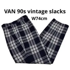 Item thumbnail for item 885c74f4-10d2-4678-9fae-e16133b400ad