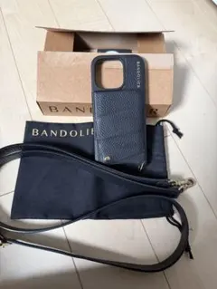 BANDOLIER iPhone 16 Pro ケース ショルダーストラップ付き