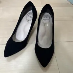 REZOY ブラック ポインテッドトゥ スエード　ハイヒール