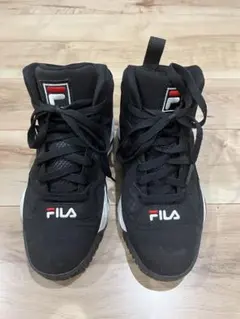 FILA スニーカー ブラック ホワイトのサムネイル