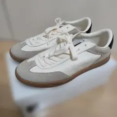 Item thumbnail for item d683f515-d1e5-43ab-9439-003b7fe3149b