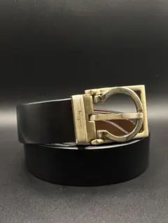 新品Ferragamo メンズ ベルト シルバーラメ金具 ブラックレザー 100