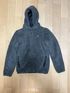 Patagonia 子供用フリースジャケット