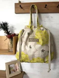 ハンドメイド品 黄色い紫陽花♪ころりん持ち手付き巾着袋裏地付き♪