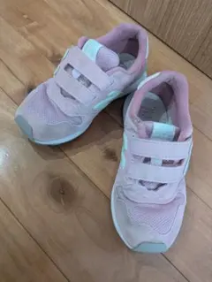 ニューバランス　キッズスニーカー　20.5cm