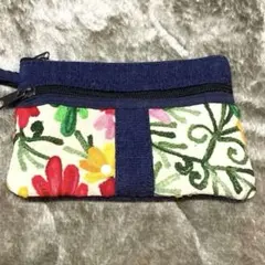 花柄布製ポーチ ストラップ付き