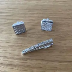 カフリンクス＆ネクタイピンセット