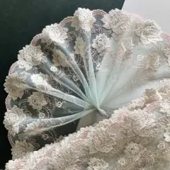 パステルグリーンカラーのお花刺繍チュールレース　1m　N-511