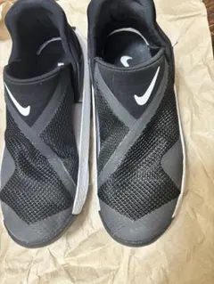 NIKE スニーカー FLYEASE ブラックのサムネイル